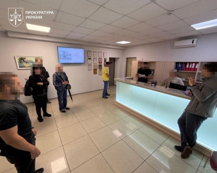 Підсанкційного російського олігарха підозрюють у фінансуванні агресії через бізнес в Україні