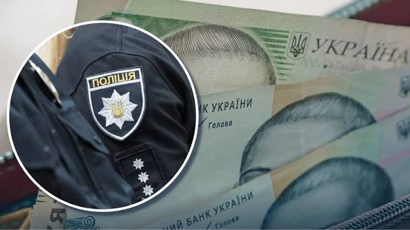 Відмовився від огляду та запропонував €1000 поліцейським: водієві загрожує кримінальна відповідальність